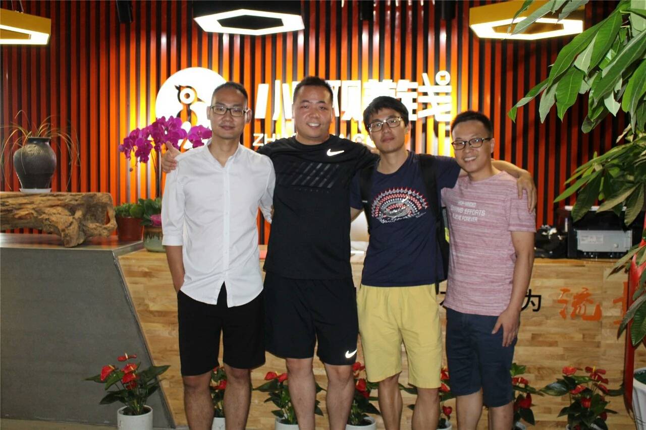 小啄赚钱